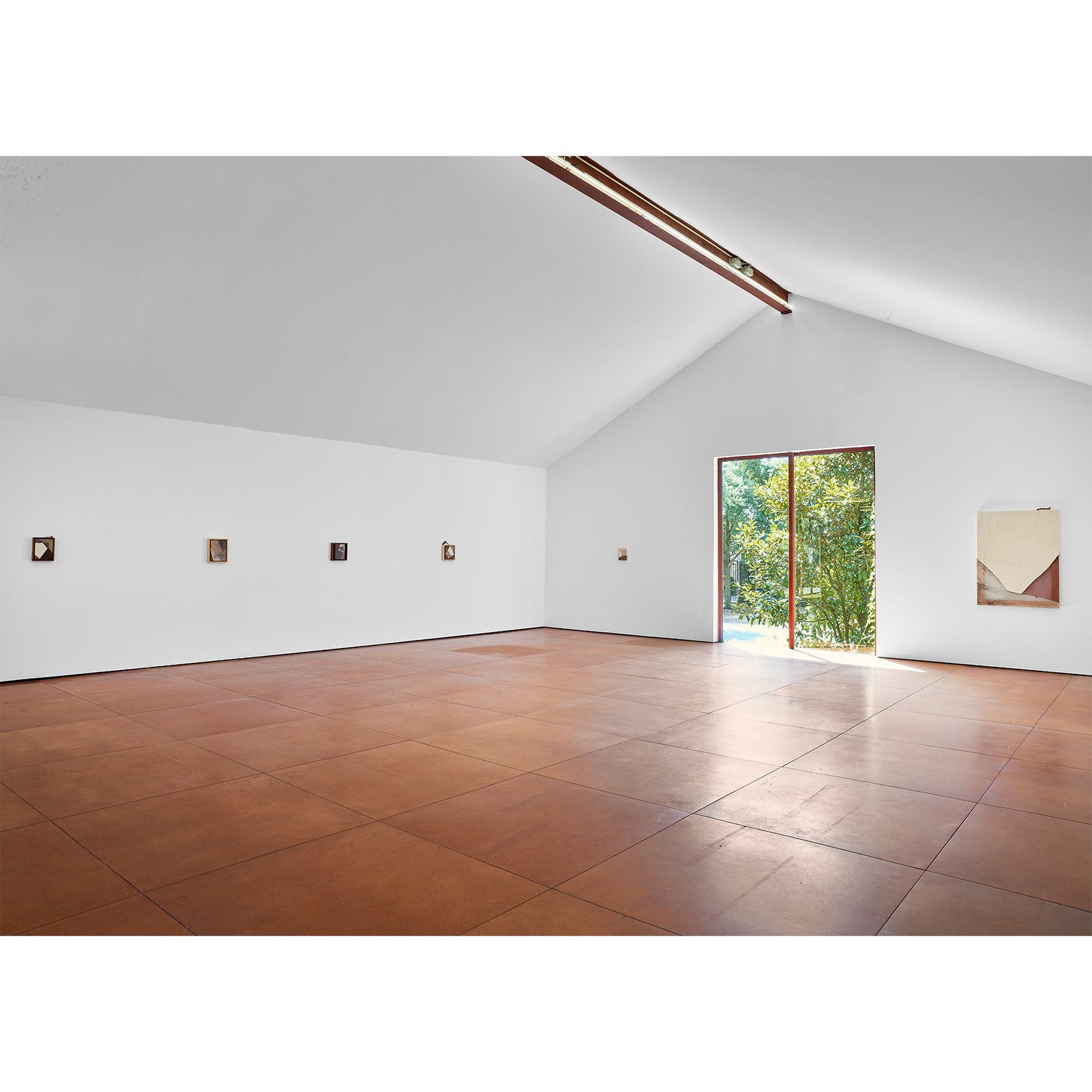 https://pazdabutler.com/upload/exhibitions/_-title/CF185149.jpg