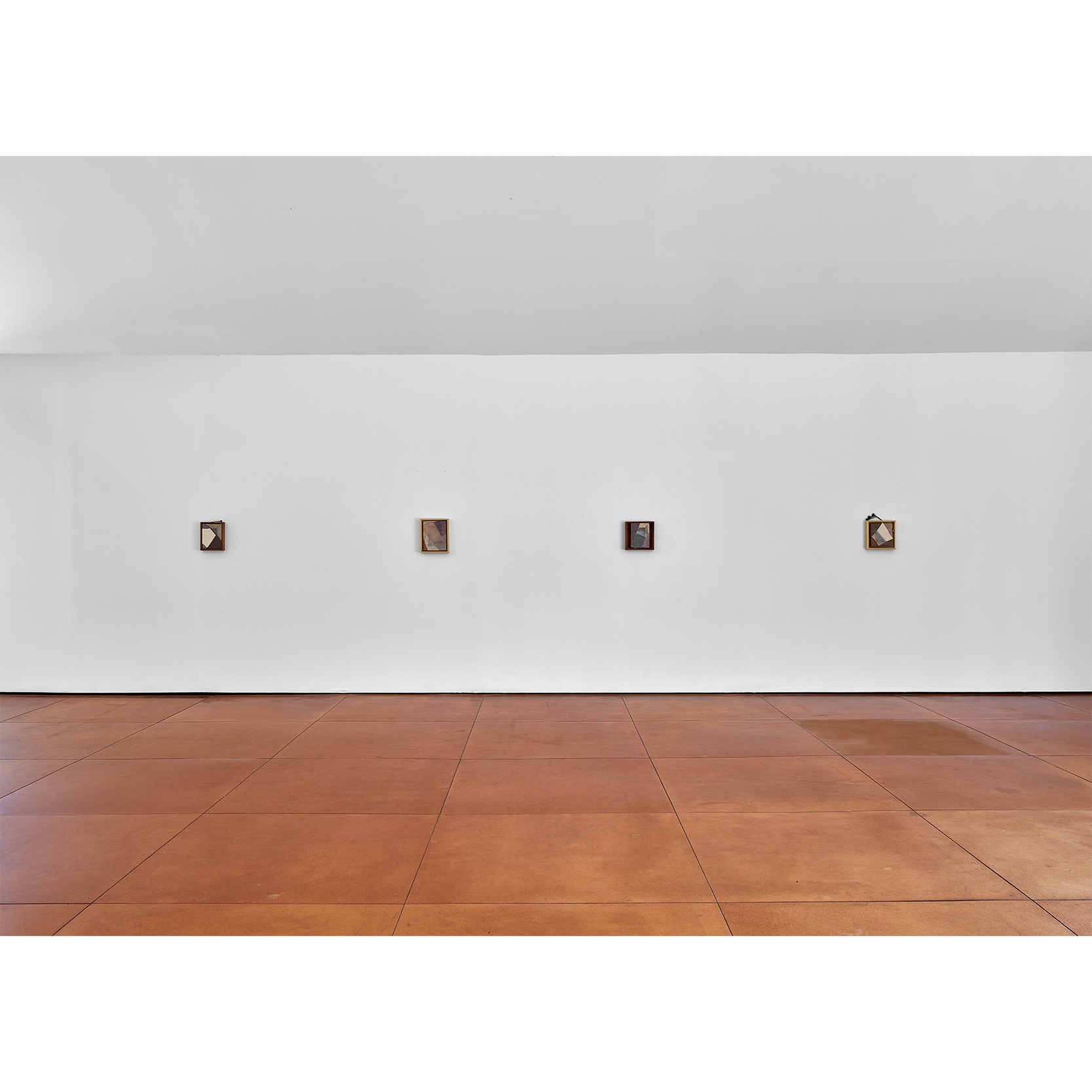 https://pazdabutler.com/upload/exhibitions/_-title/CF185151.jpg