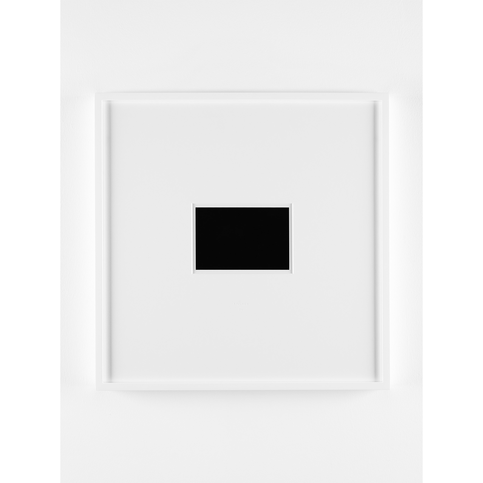 https://pazdabutler.com/upload/exhibitions/_-title/Katie_Paterson_-_History_of_Darkness_%283261566_ly%29_2010_150.jpg